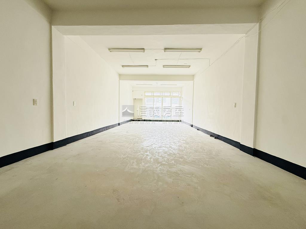 正忠明路商用美透店房屋室內格局與周邊環境