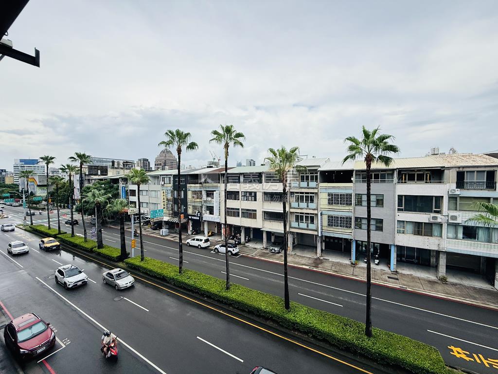 正忠明路商用美透店房屋室內格局與周邊環境