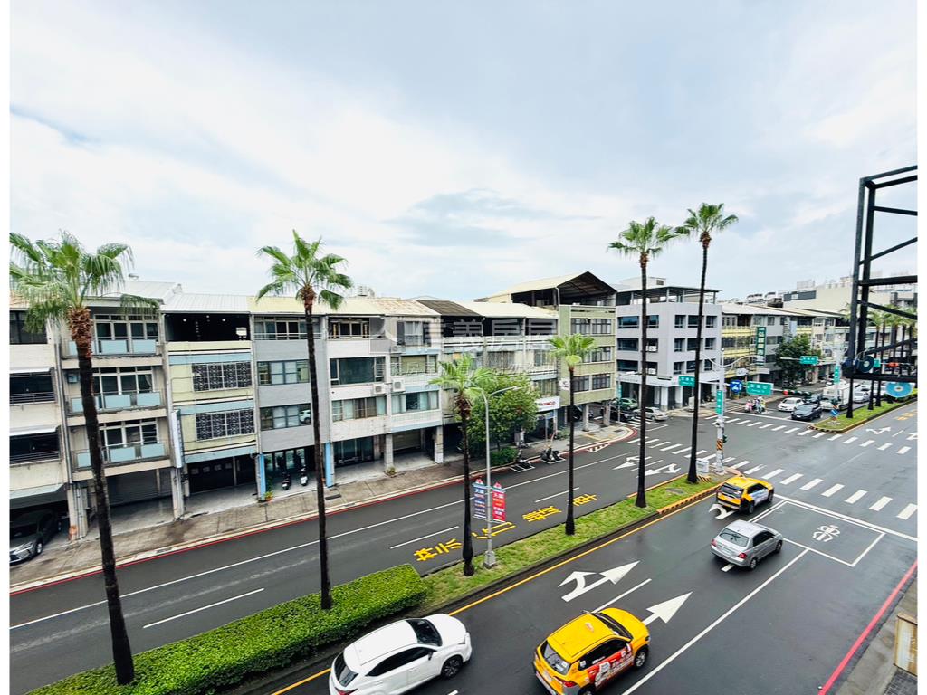 正忠明路商用美透店房屋室內格局與周邊環境