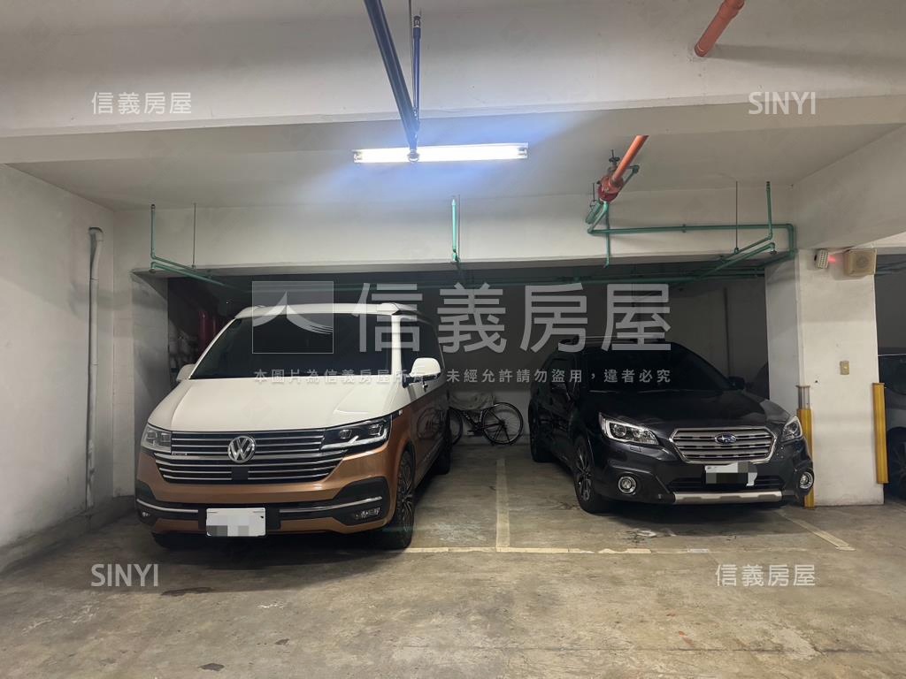 雙坡平車位可單買房屋室內格局與周邊環境