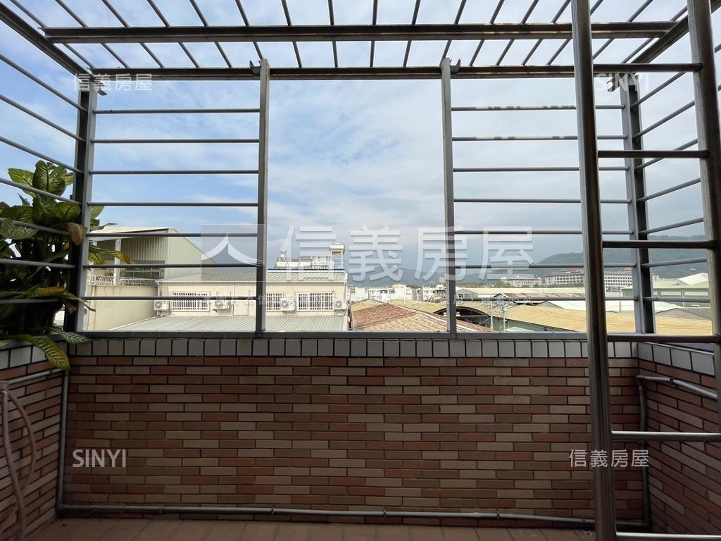 誠售！太平活路採光佳透天房屋室內格局與周邊環境