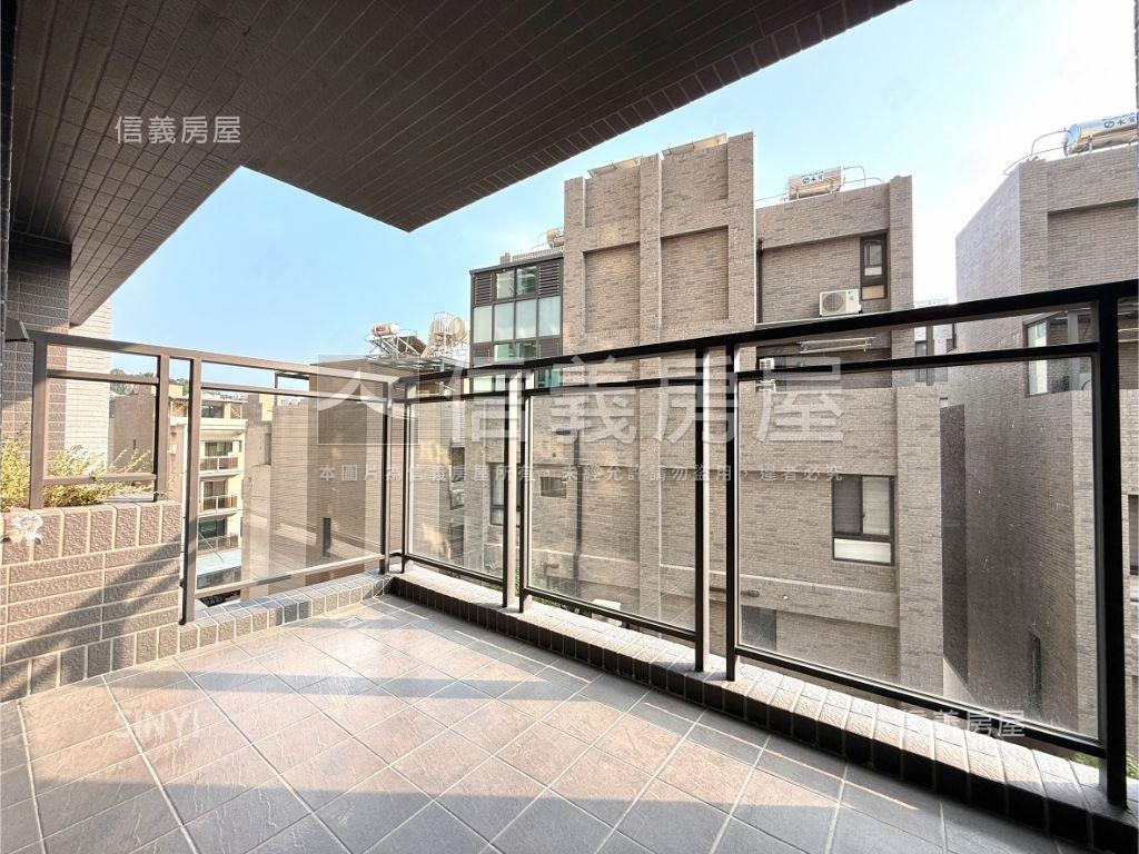 夯二月埕全新首購低總三房房屋室內格局與周邊環境