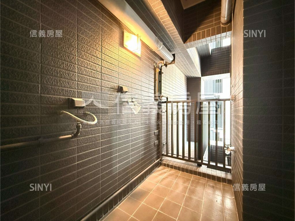 夯二月埕全新首購低總三房房屋室內格局與周邊環境