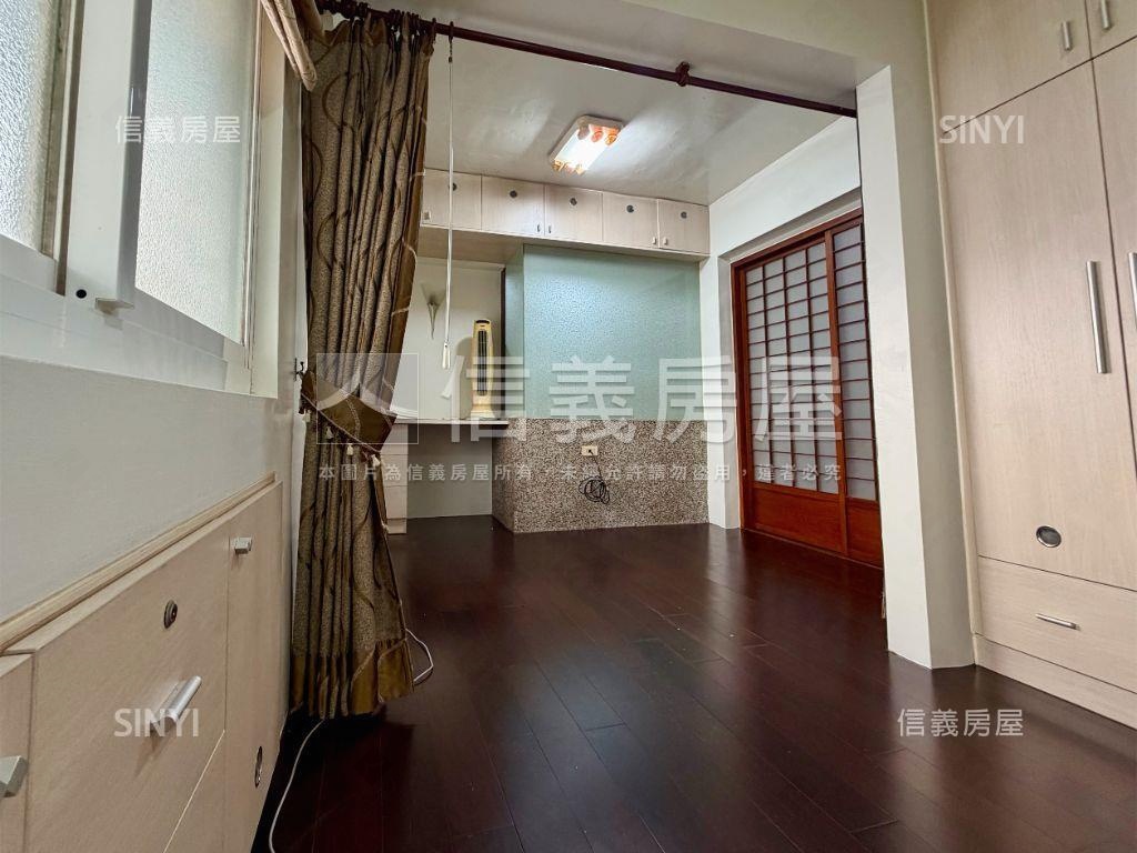 公園旁清淨美寓一樓房屋室內格局與周邊環境