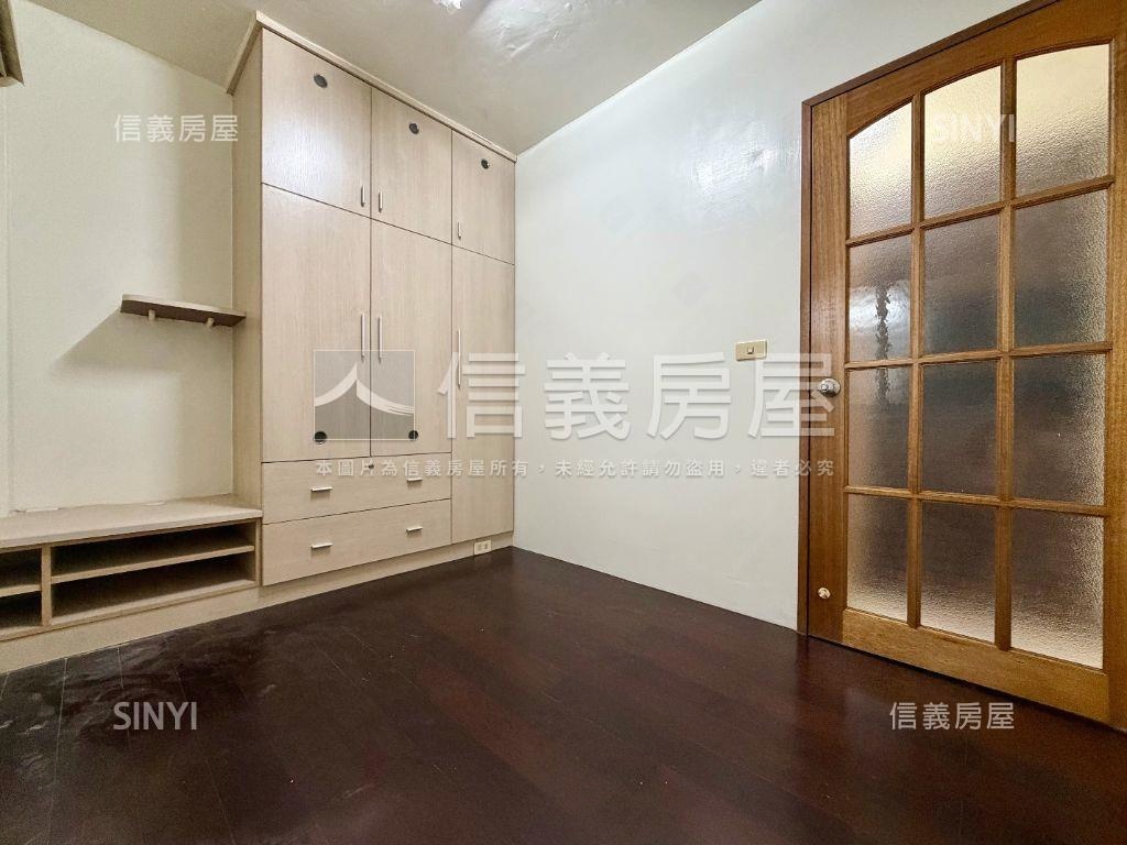 公園旁清淨美寓一樓房屋室內格局與周邊環境