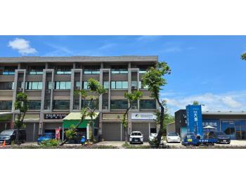台南高鐵首富集市鑽店住２