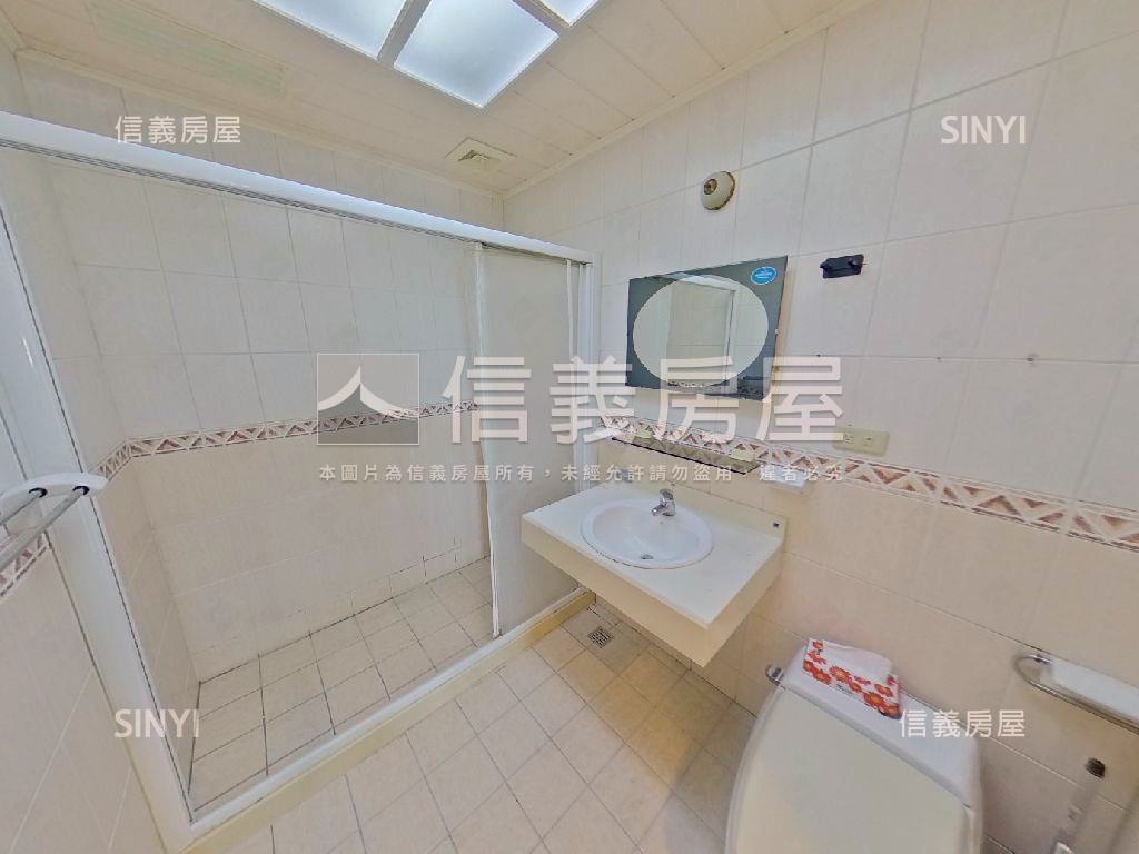 春日路遠眺山景大空間車位房屋室內格局與周邊環境