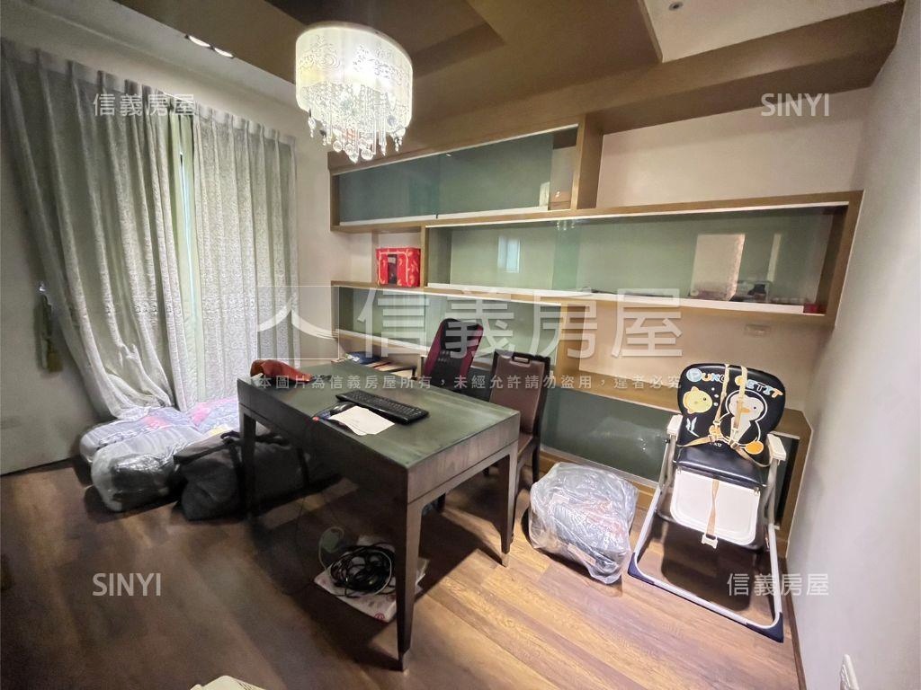 近信義國中小氣派別墅超讚房屋室內格局與周邊環境