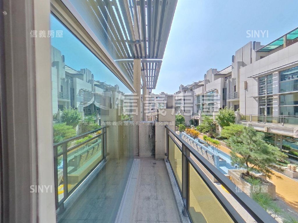 近信義國中小氣派別墅超讚房屋室內格局與周邊環境