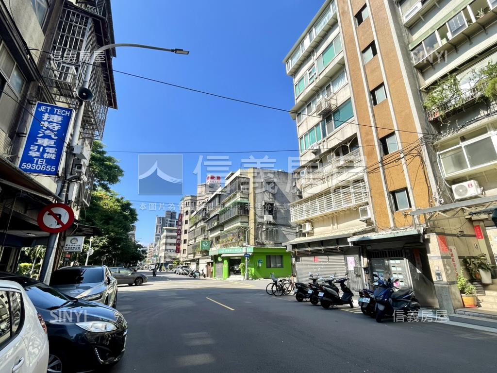 新喜公園邊間電梯大三房房屋室內格局與周邊環境