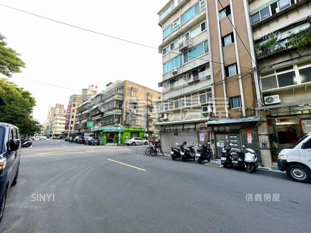 新喜公園邊間電梯大三房房屋室內格局與周邊環境