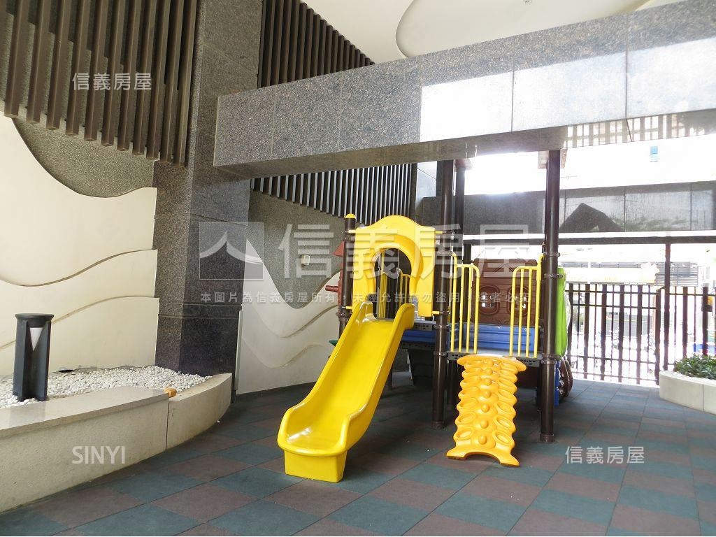 悠活郡兩房平車樹梢戶房屋室內格局與周邊環境