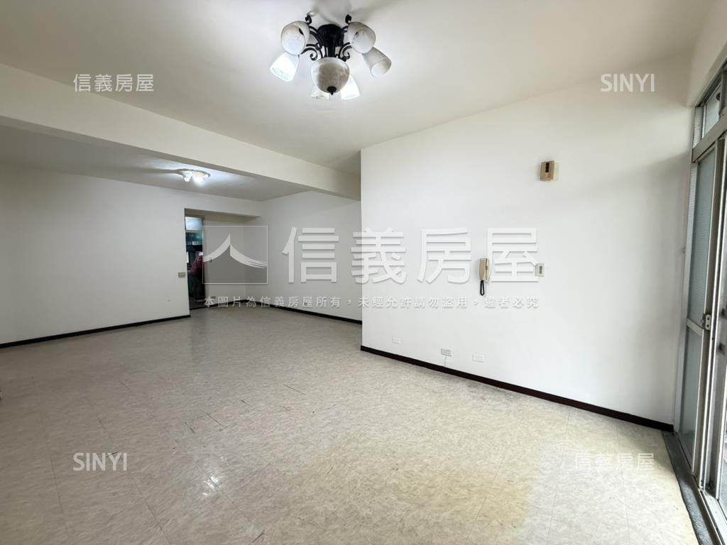 近捷運前後陽台明亮美美屋房屋室內格局與周邊環境