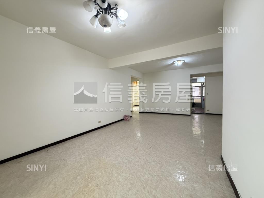 近捷運前後陽台明亮美美屋房屋室內格局與周邊環境