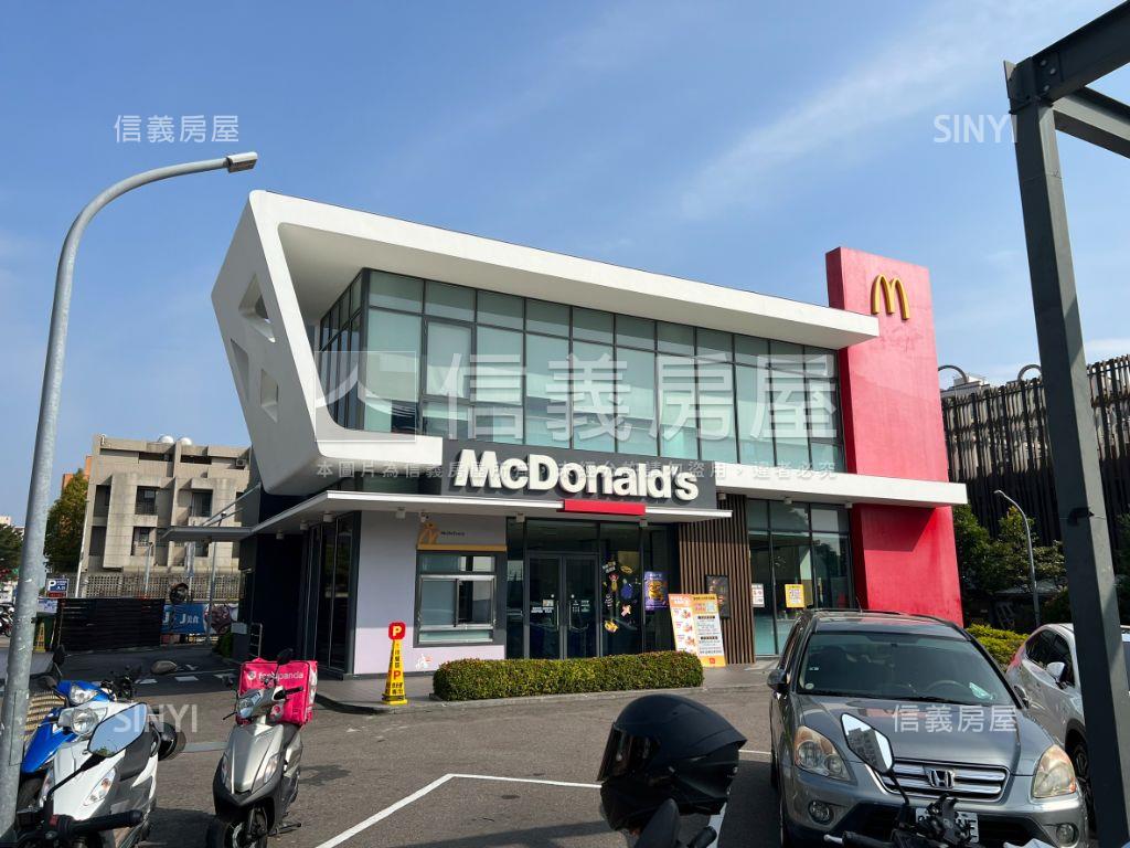 中科稀有朝南角間整棟透套房屋室內格局與周邊環境