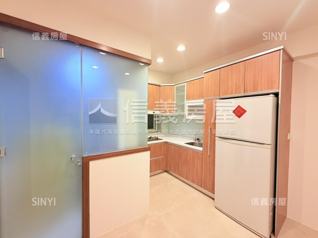 民權西路捷運美屋房屋室內格局與周邊環境