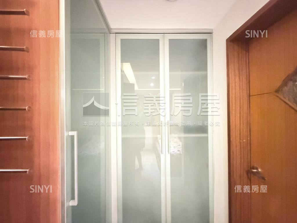 民權西路捷運美屋房屋室內格局與周邊環境