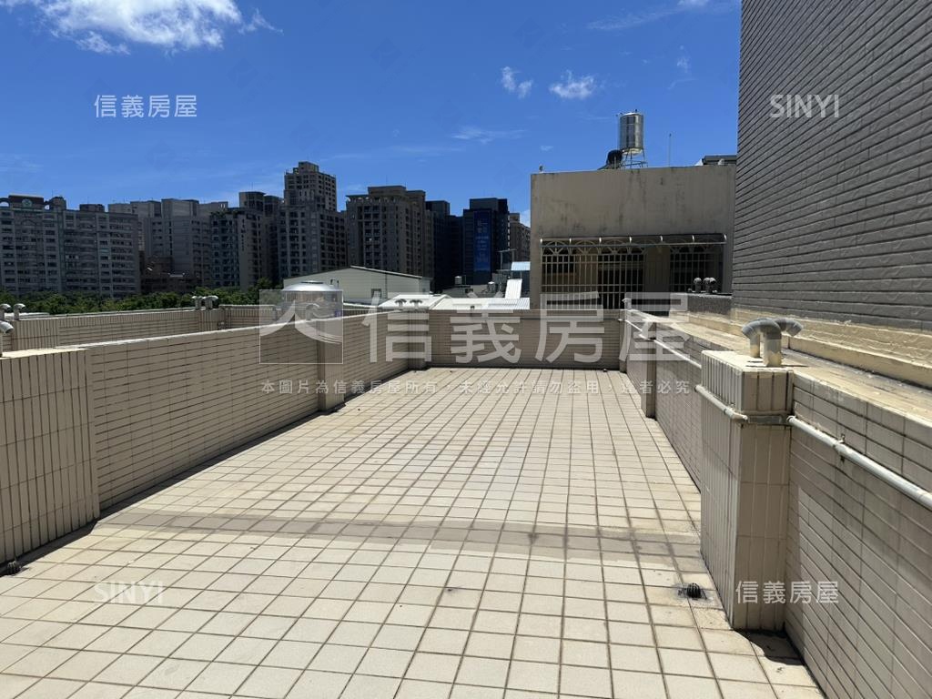 自由黃昏市場金透店房屋室內格局與周邊環境