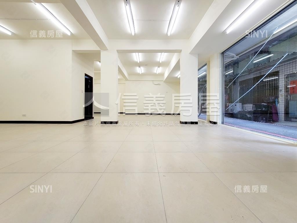 多用途邊間１樓房屋室內格局與周邊環境