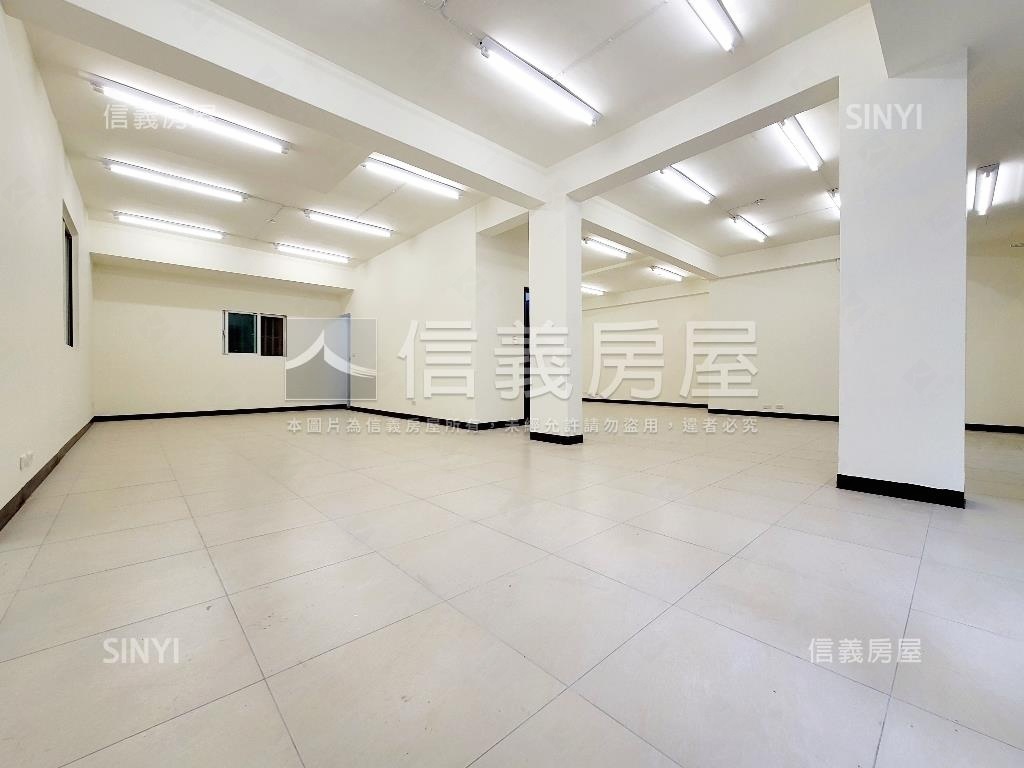 多用途邊間１樓房屋室內格局與周邊環境