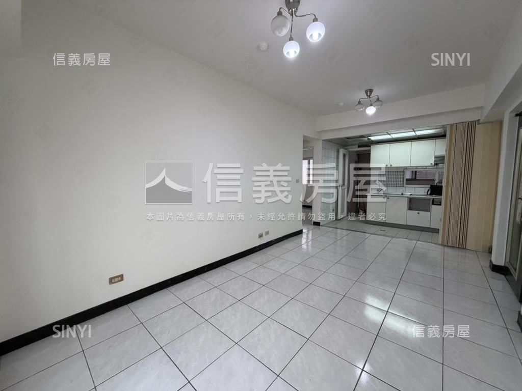 龍安小資必看優選兩房車位房屋室內格局與周邊環境