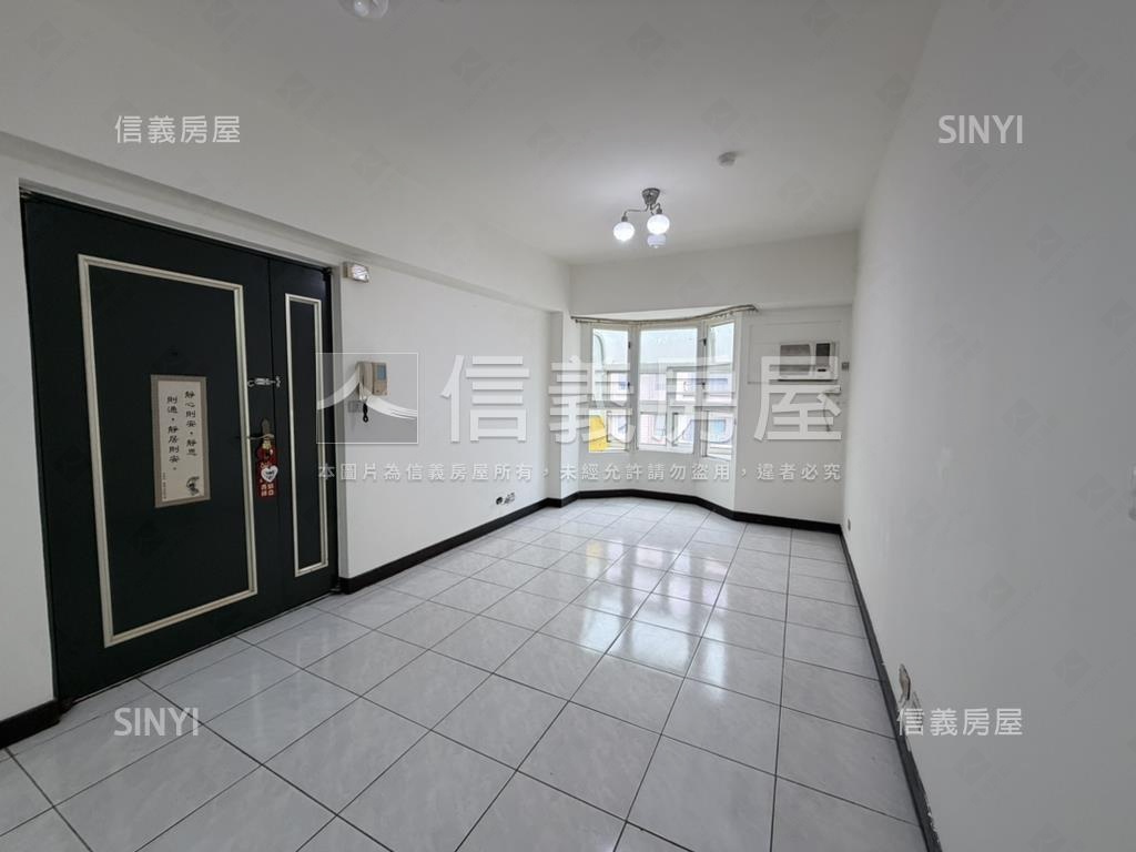 龍安小資必看優選兩房車位房屋室內格局與周邊環境