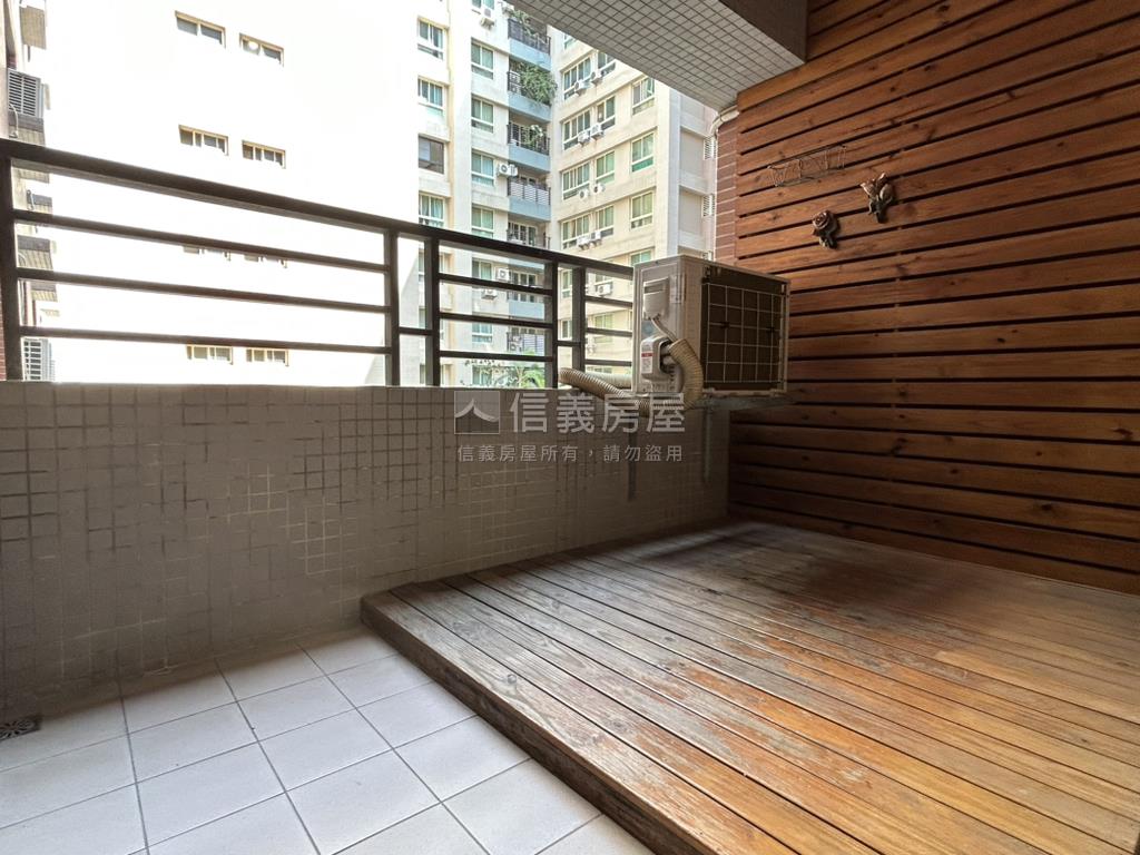 美術新感性裝潢美居房屋室內格局與周邊環境