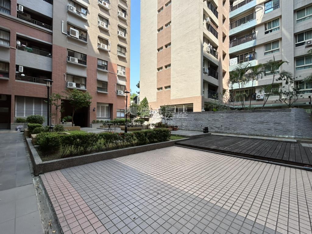 美術新感性裝潢美居房屋室內格局與周邊環境