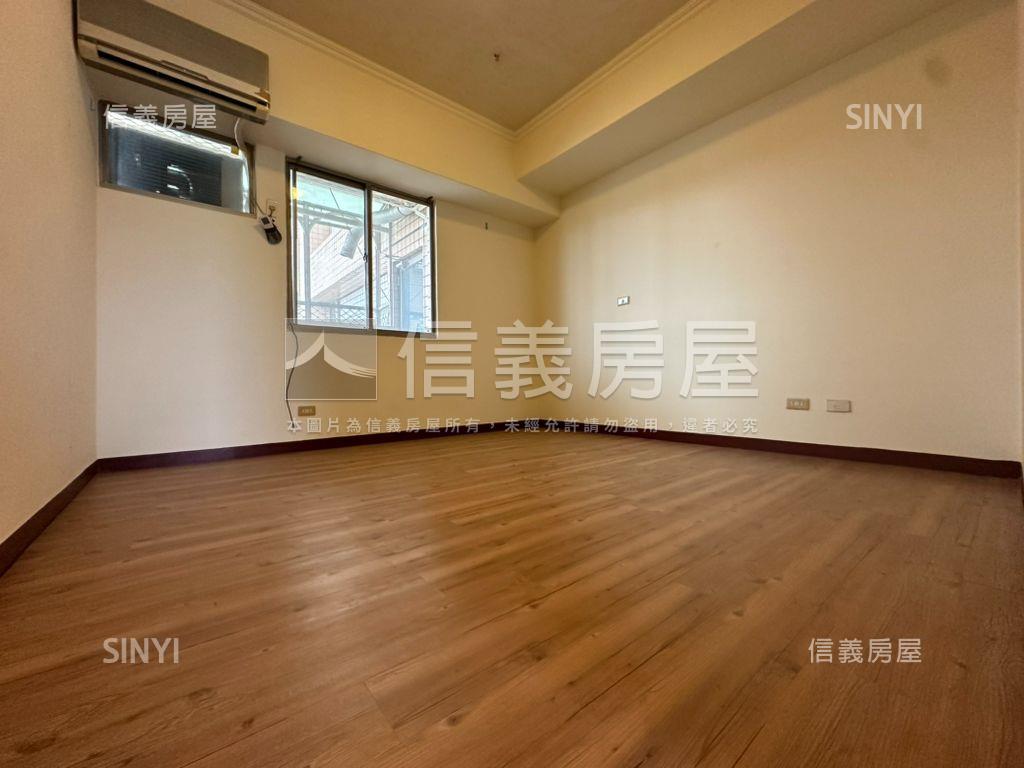 高樓層視野面河畔三房平車房屋室內格局與周邊環境