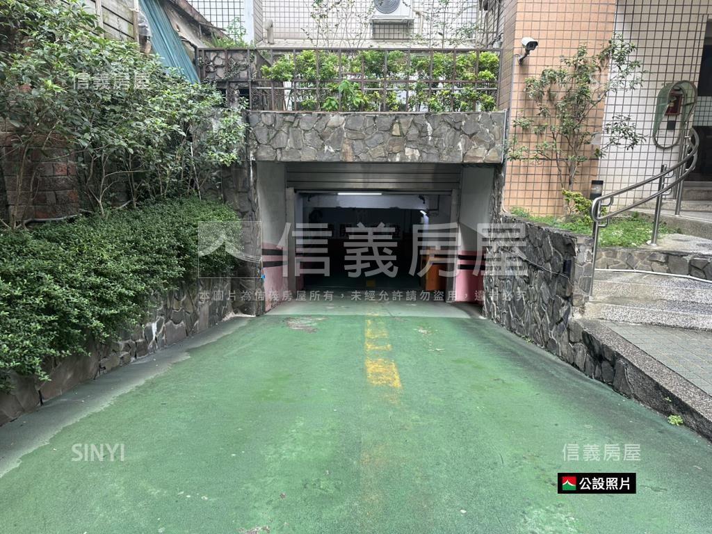 高樓層視野面河畔三房平車房屋室內格局與周邊環境