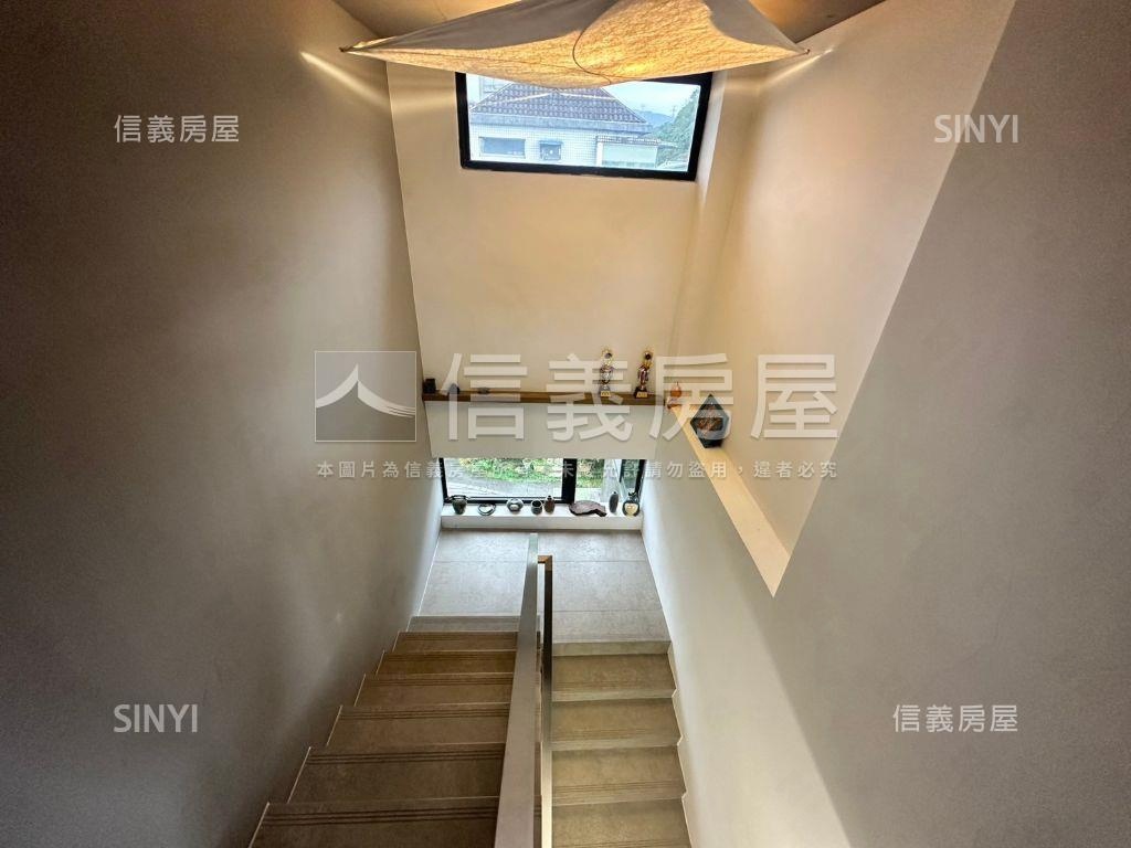 麗景天下透天豪邸房屋室內格局與周邊環境