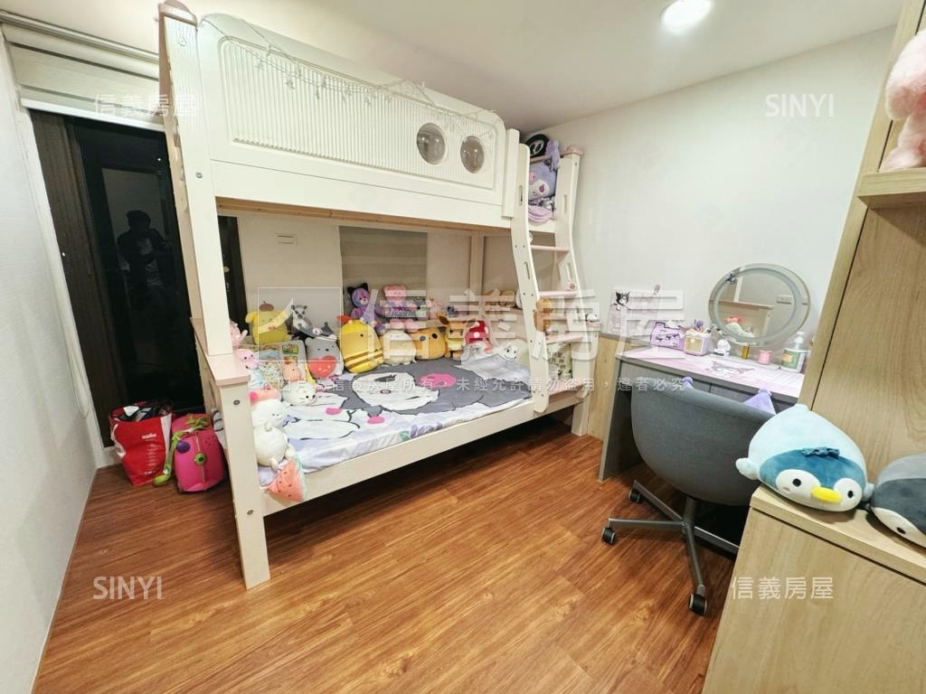 極品✪合勤璞真兩房車位！房屋室內格局與周邊環境