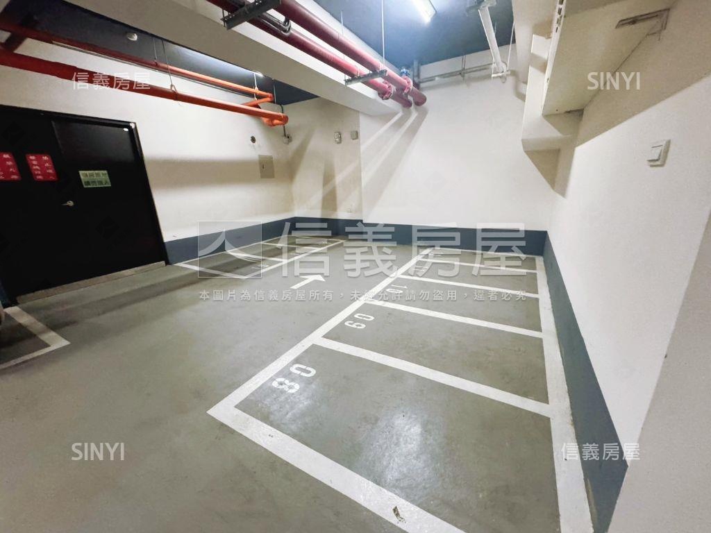 極品✪合勤璞真兩房車位！房屋室內格局與周邊環境