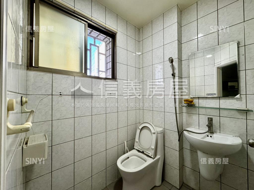 鹽行前進南科美透天房屋室內格局與周邊環境