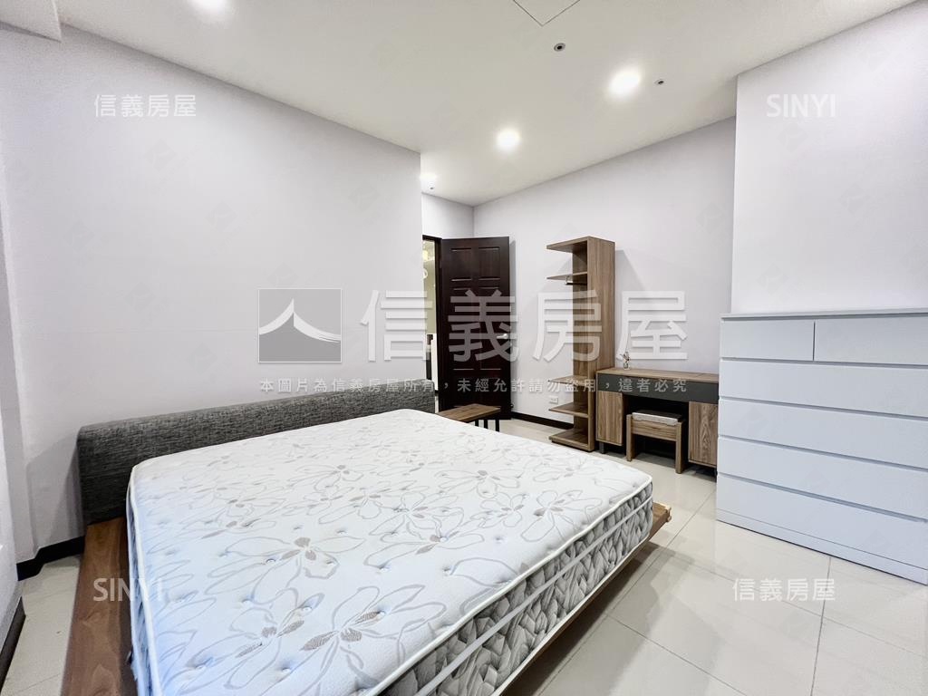 上河園・四房雙平面車位房屋室內格局與周邊環境