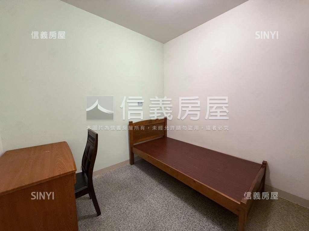木新黃金三樓房屋室內格局與周邊環境