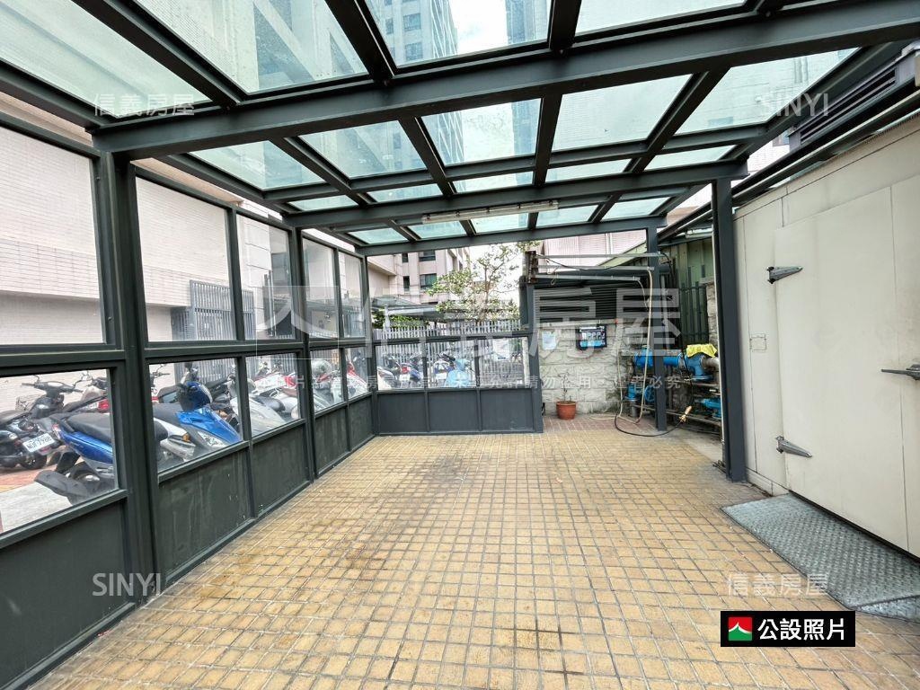 近火車站次頂樓採光美居房屋室內格局與周邊環境