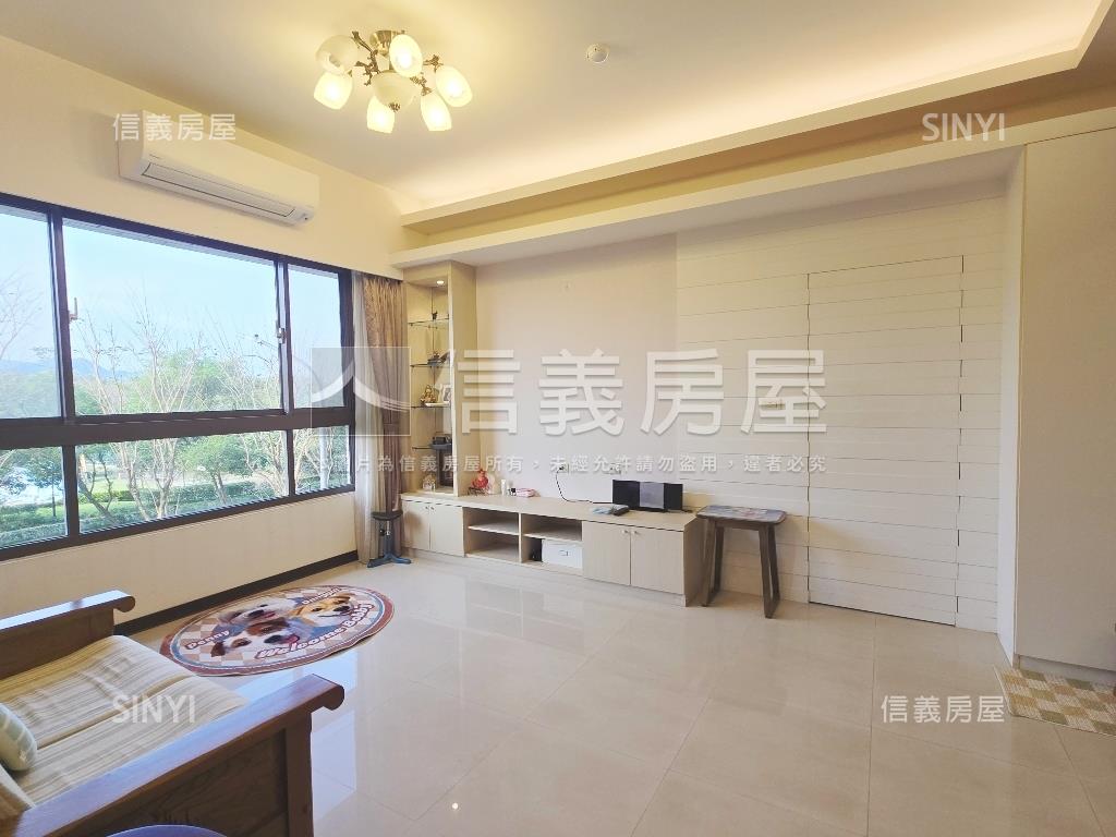 樂活郡。朝公園Ｂ１邊車位房屋室內格局與周邊環境