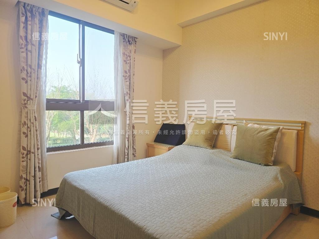 樂活郡。朝公園Ｂ１邊車位房屋室內格局與周邊環境