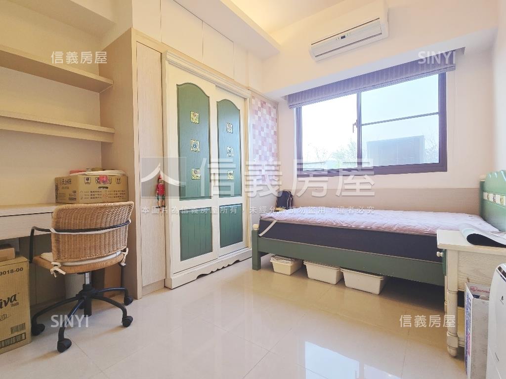 樂活郡。朝公園Ｂ１邊車位房屋室內格局與周邊環境