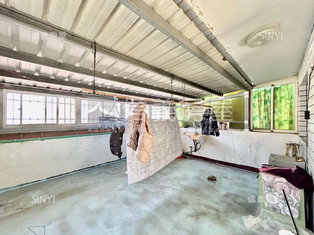 家樂福生活圈角間住店房屋室內格局與周邊環境
