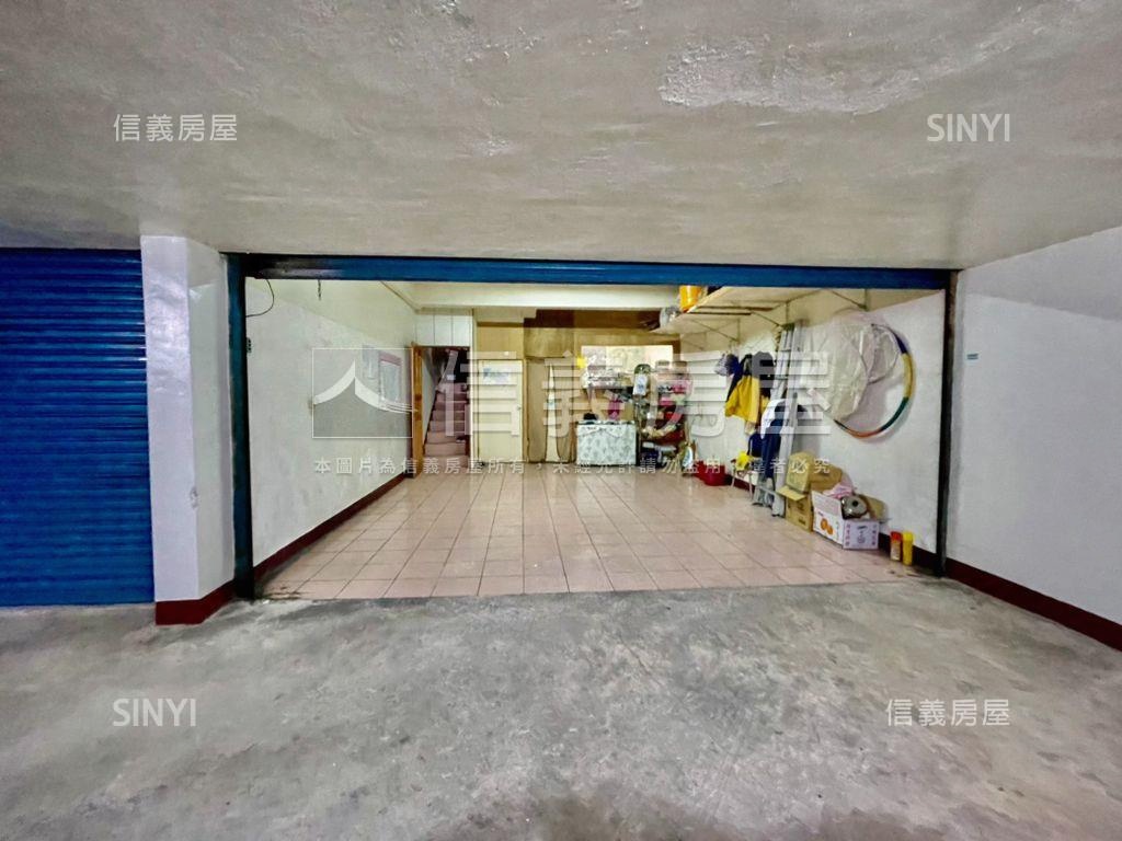 家樂福生活圈角間住店房屋室內格局與周邊環境