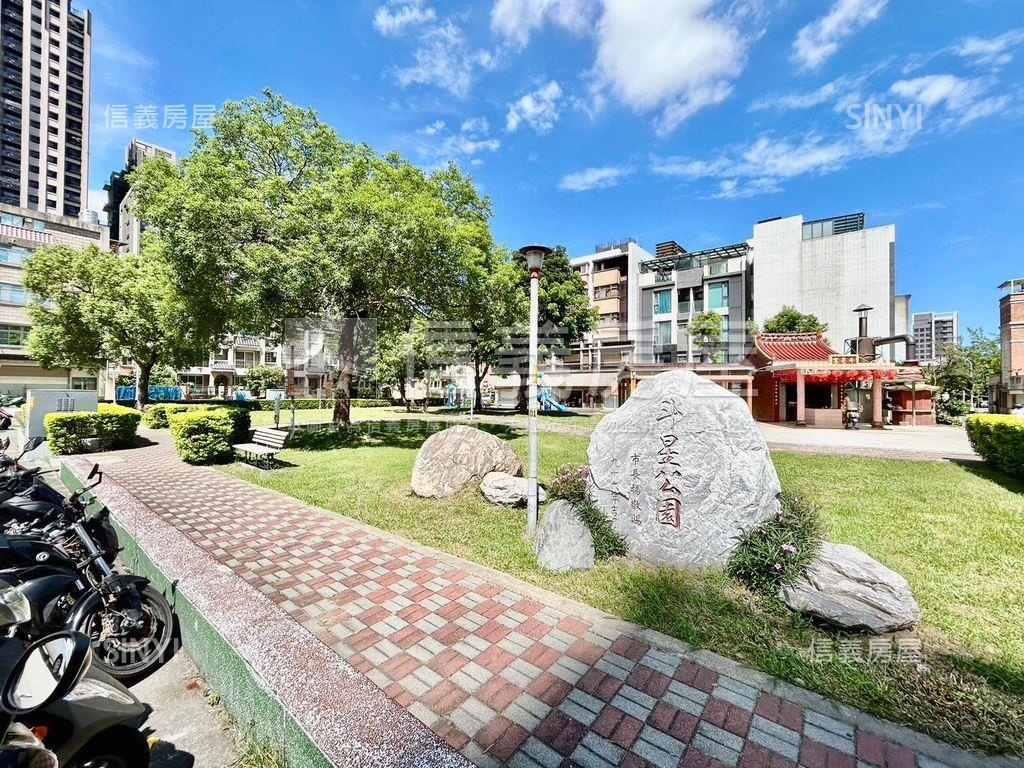 家樂福生活圈角間住店房屋室內格局與周邊環境