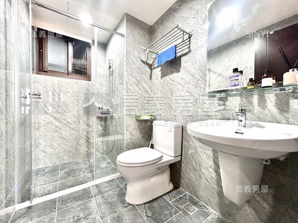 公園旁高樓精裝四房平車房屋室內格局與周邊環境