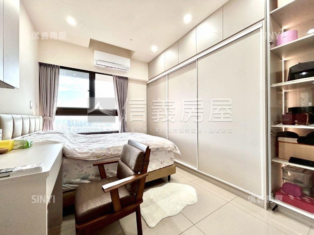 公園旁高樓精裝四房平車房屋室內格局與周邊環境