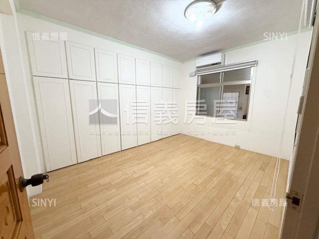 捷運優質邊間三樓美寓房屋室內格局與周邊環境