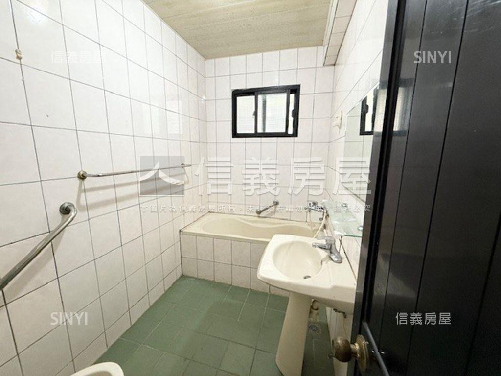 捷運優質邊間三樓美寓房屋室內格局與周邊環境