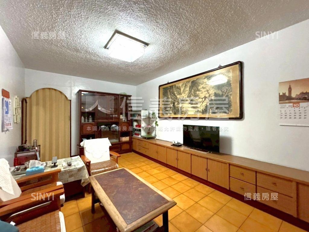 大坪林頂加大空間房屋室內格局與周邊環境