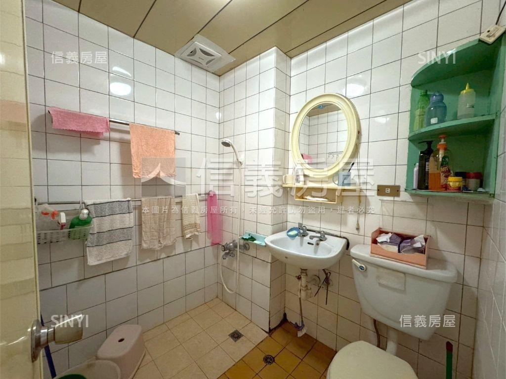 大坪林頂加大空間房屋室內格局與周邊環境