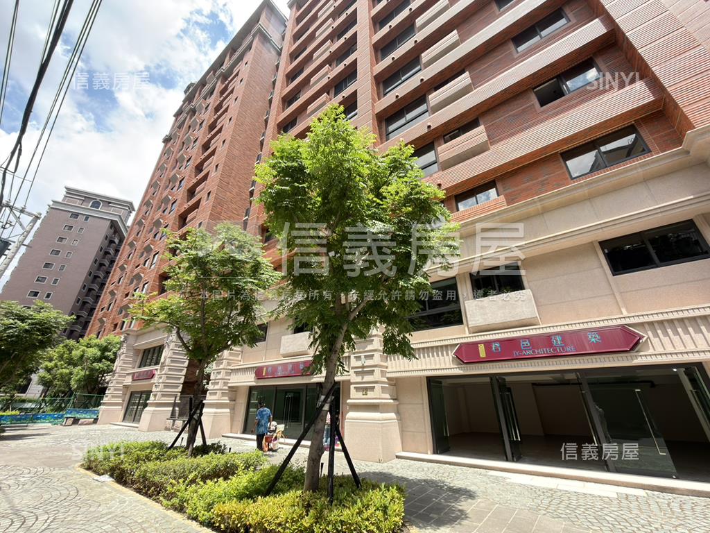 中路君邑富永大面寬店面房屋室內格局與周邊環境
